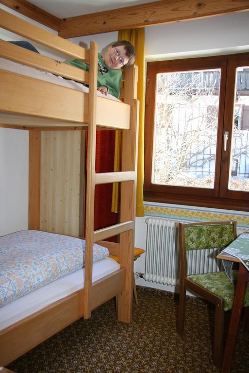 Ferienwohnung Haus Rosenegg Brixen im Thale Zimmer foto